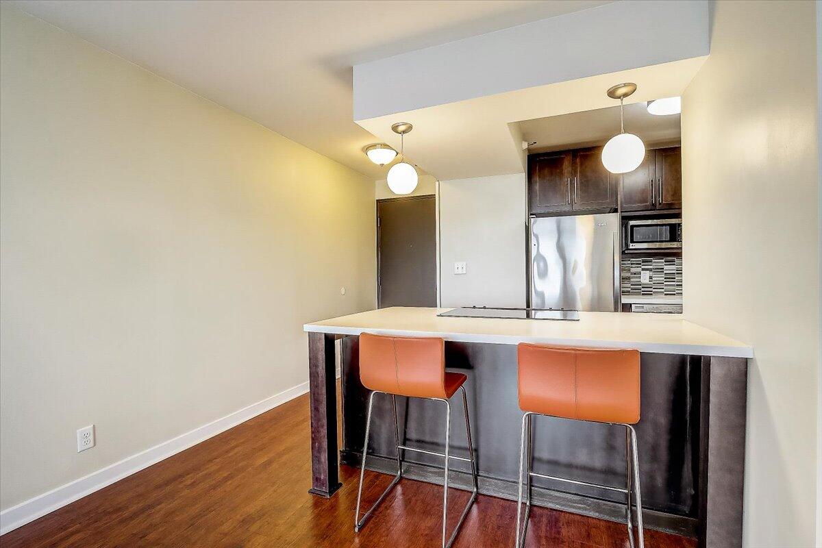 1660 North Prospect Avenue, Unit 2504 Milwaukee, WI 53202 - Photo 1 of 1 Kitchen