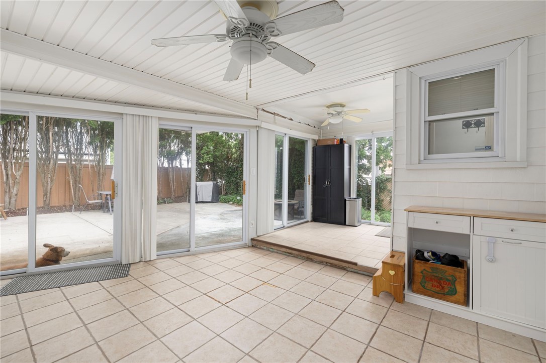 11 Doane Street Cranston, RI 02910 - Photo 19 of 38