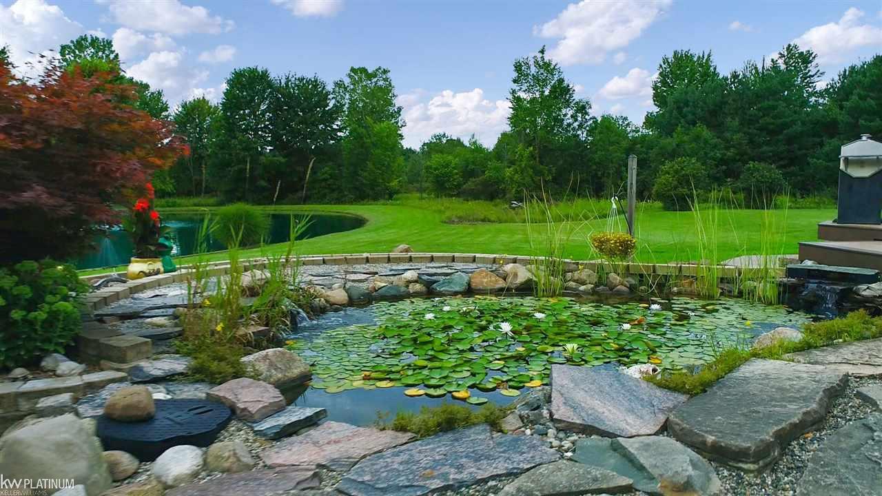 1636 Hessen Road Columbus, MI 48063 - Photo 13 of 90 50052949-12.JPG