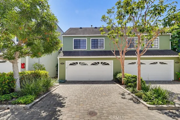 $1,025,000 | 6007 Loynes Drive, Unit 45, Long Beach, CA 90803
