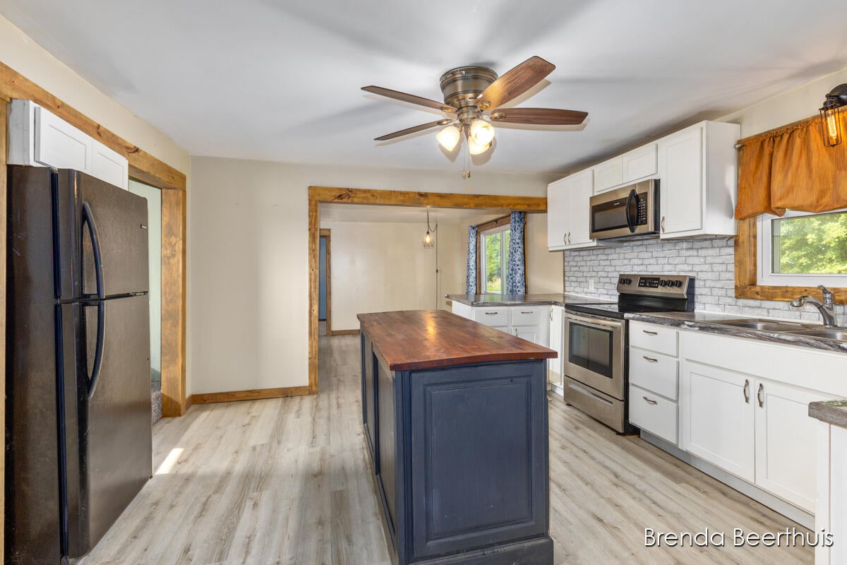 8800 Ellis Road Ravenna, MI 49451 - Photo 12 of 43 Gallery Image 12