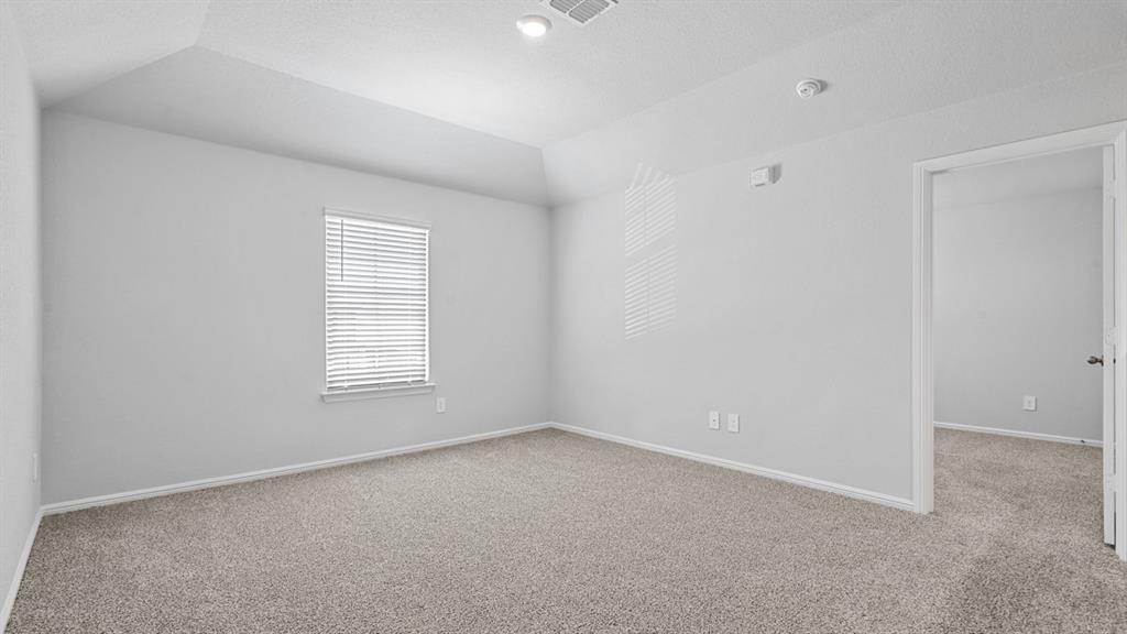 120 Mojave Road Boyd, TX 76023 - Photo 23 of 40 an empty room with a window