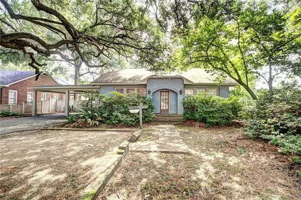 $299,000 | 215 Williams Avenue, Natchitoches, LA 71457