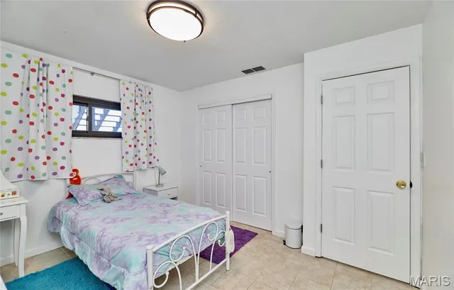 $289,000 | 137 Arlington Drive, Granite City, IL 62040