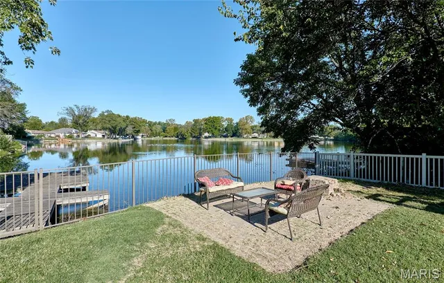 $289,000 | 137 Arlington Drive, Granite City, IL 62040