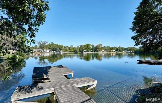 $289,000 | 137 Arlington Drive, Granite City, IL 62040