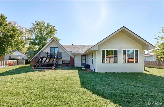 $289,000 | 137 Arlington Drive, Granite City, IL 62040