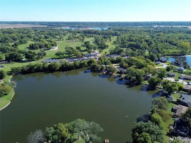 $289,000 | 137 Arlington Drive, Granite City, IL 62040