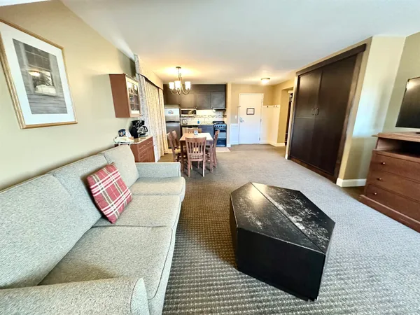 $18,500 | 2 Grand Summit Way, Unit 302 QTR 2, West Dover, VT 05356