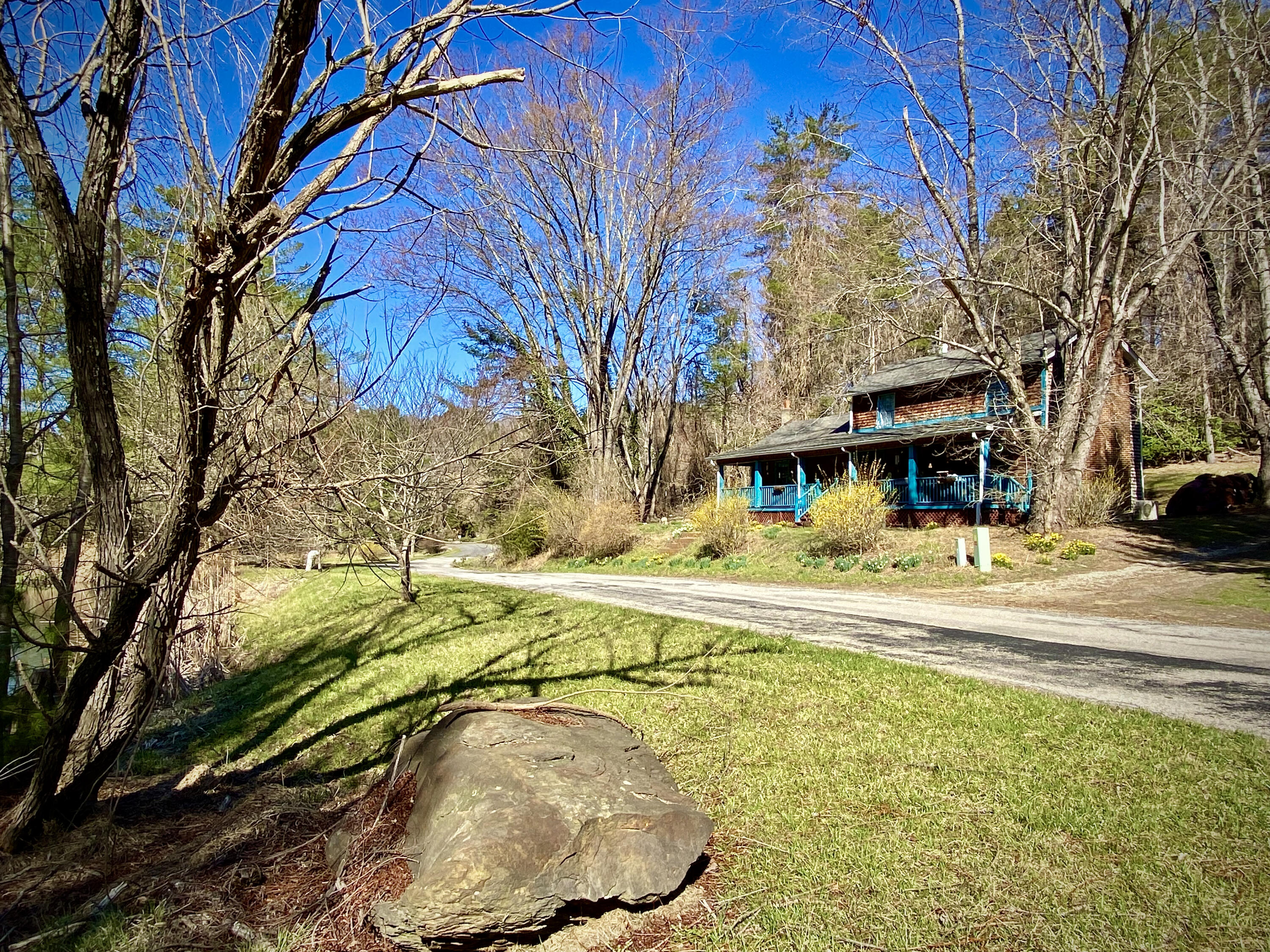 289 Huckleberry Ridge Road Northeast Floyd, VA 24091 - Photo 2 of 36 a view of swimming pool with a yard