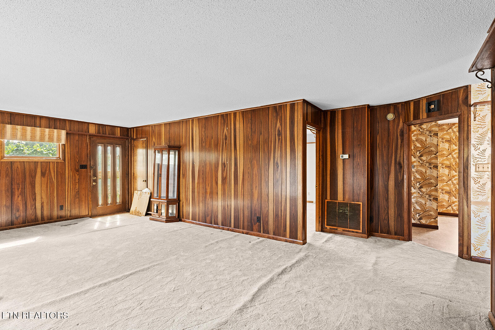 4827 Riversedge Road Louisville, TN 37777 - Photo 48 of 60 Living Area