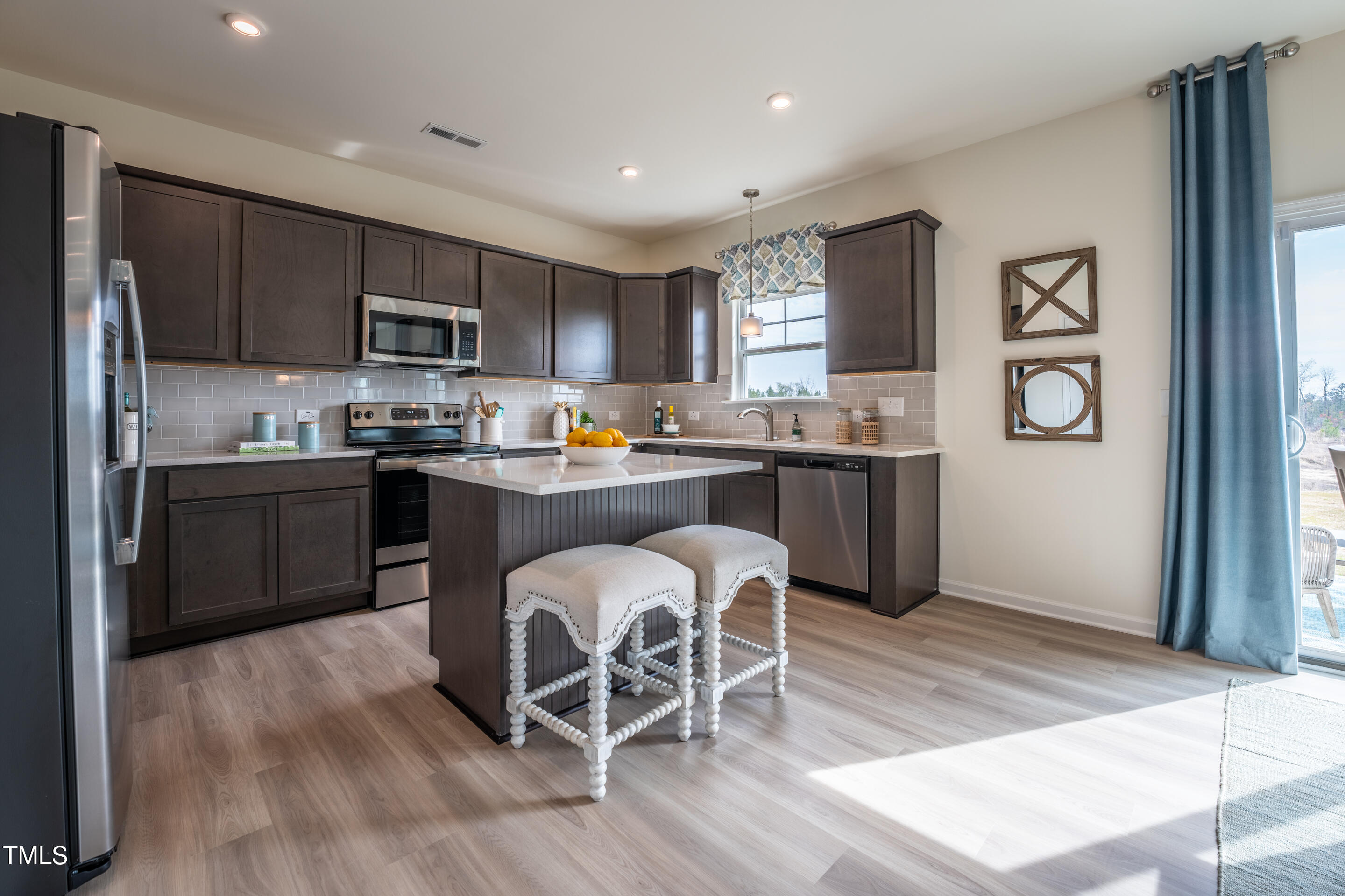 140 Enfield Drive Carthage, NC 28327 - Photo 12 of 53 013_King_Kitchen