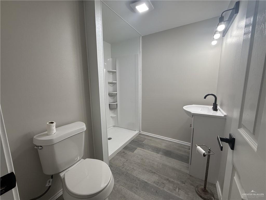 1521 Thompson Road Mission, TX 78573 - Photo 6 of 9