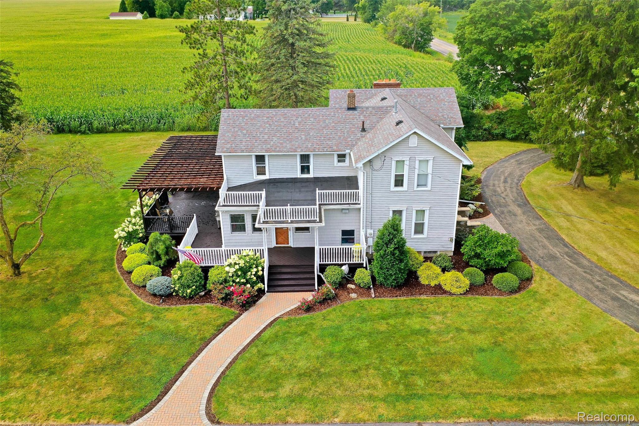 5173 Reid Road Swartz Creek, MI 48473 - Photo 64 of 88 5173-Reid-Rd-58 Outside.jpg