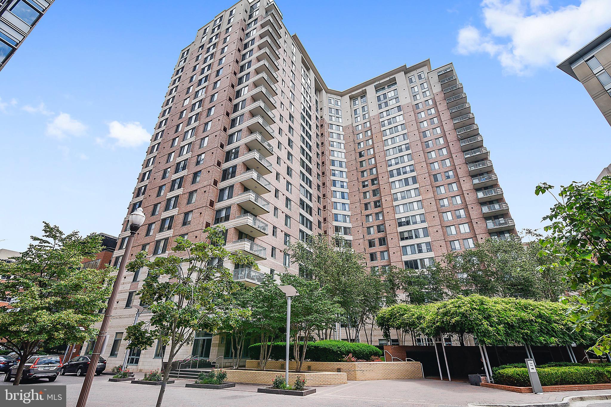 851 North Glebe Road, Unit 621 Arlington, VA 22203 - Photo 1 of 61 Gallery Image 1