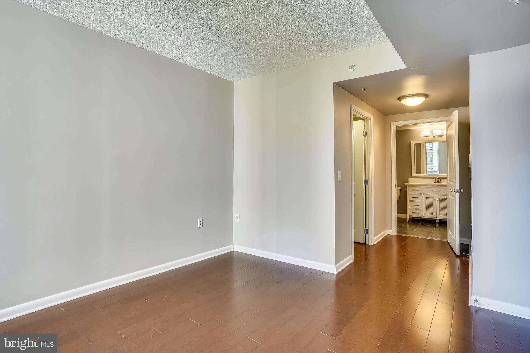 851 North Glebe Road, Unit 621 Arlington, VA 22203 - Photo 18 of 61 Gallery Image 18