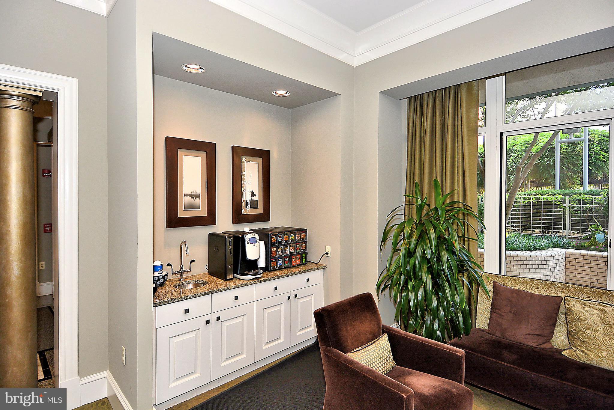 851 North Glebe Road, Unit 621 Arlington, VA 22203 - Photo 34 of 61 Gallery Image 34