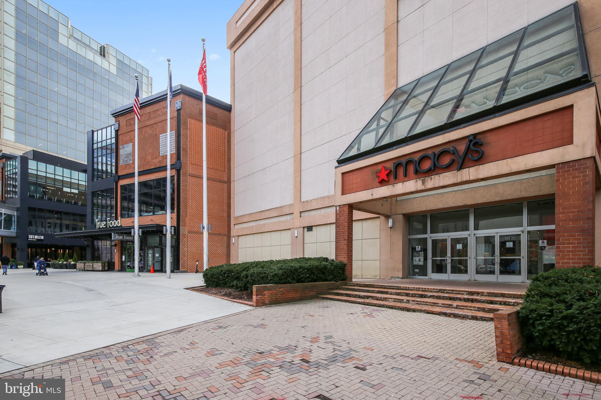 851 North Glebe Road, Unit 621 Arlington, VA 22203 - Photo 47 of 61 Gallery Image 47