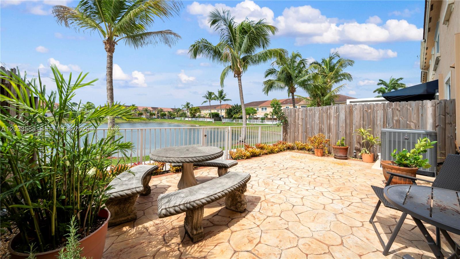 16590 Southwest 70th Street Miami, FL 33193 - Photo 21 of 53