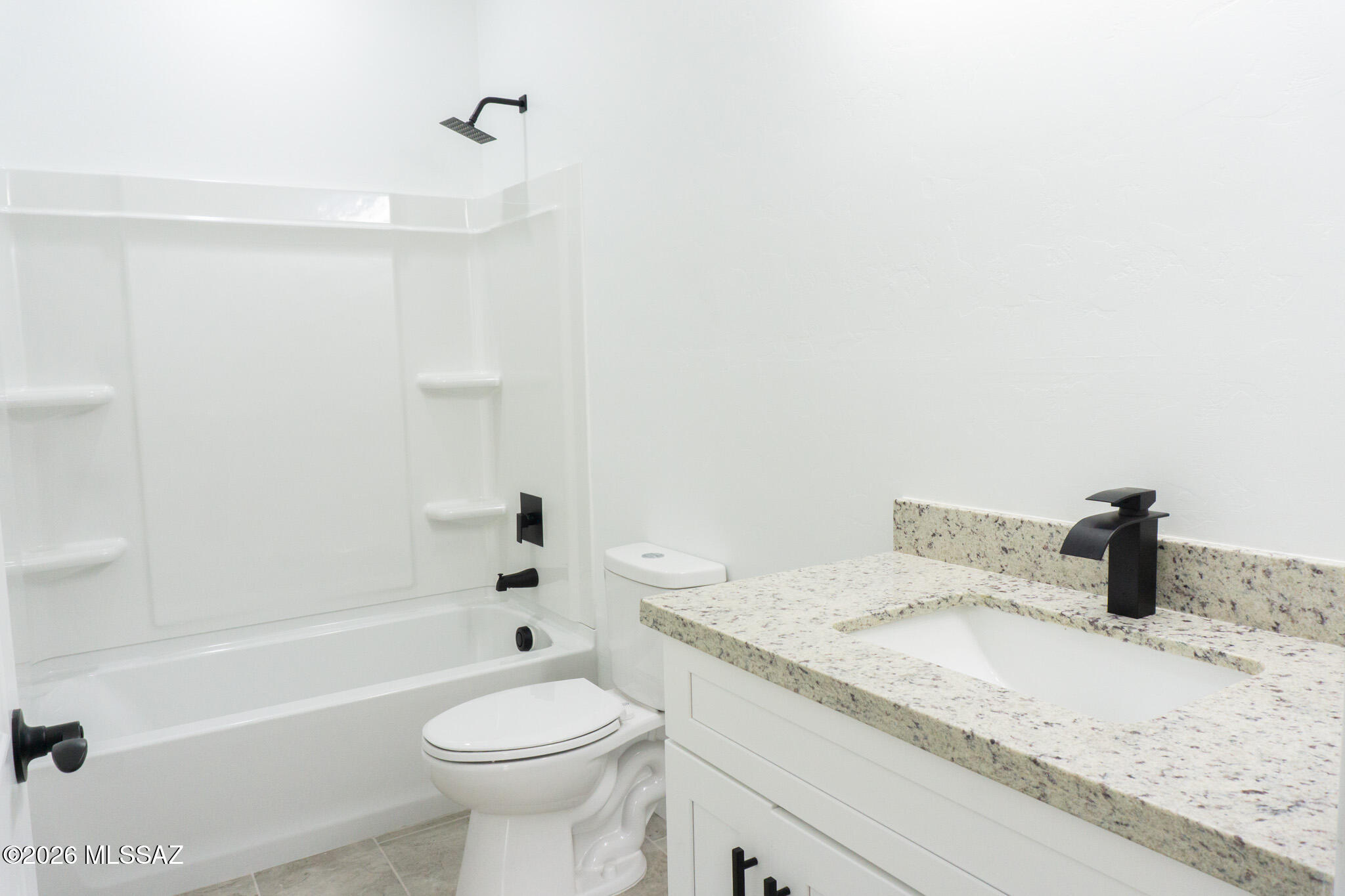 165 Colima Court Rio Rico, AZ 85648 - Photo 12 of 24 165 Colima Ct-8