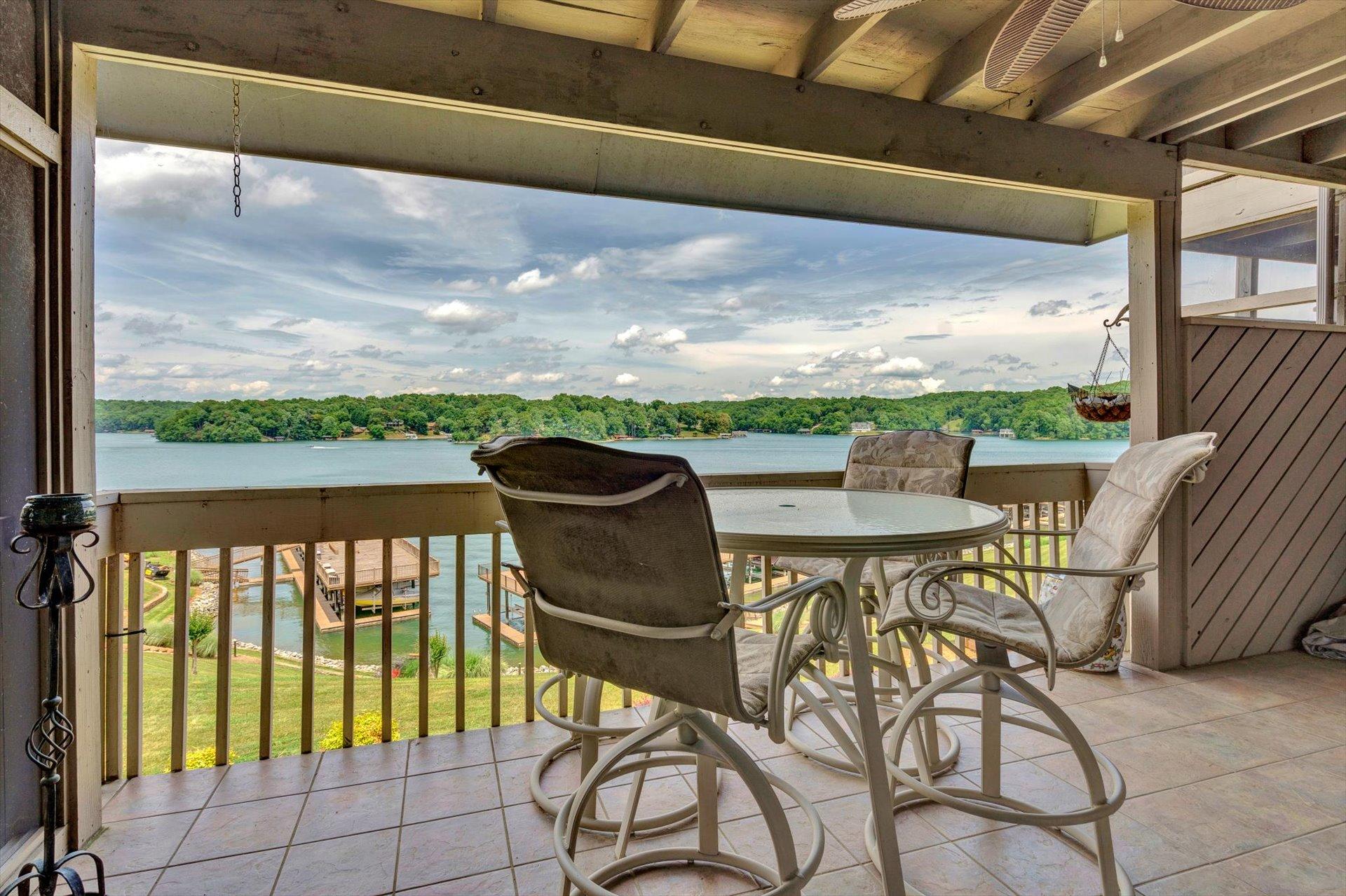 845 Gangplank Road, Unit 207 Moneta, VA 24121 - Photo 16 of 29 a view of a balcony with furniture