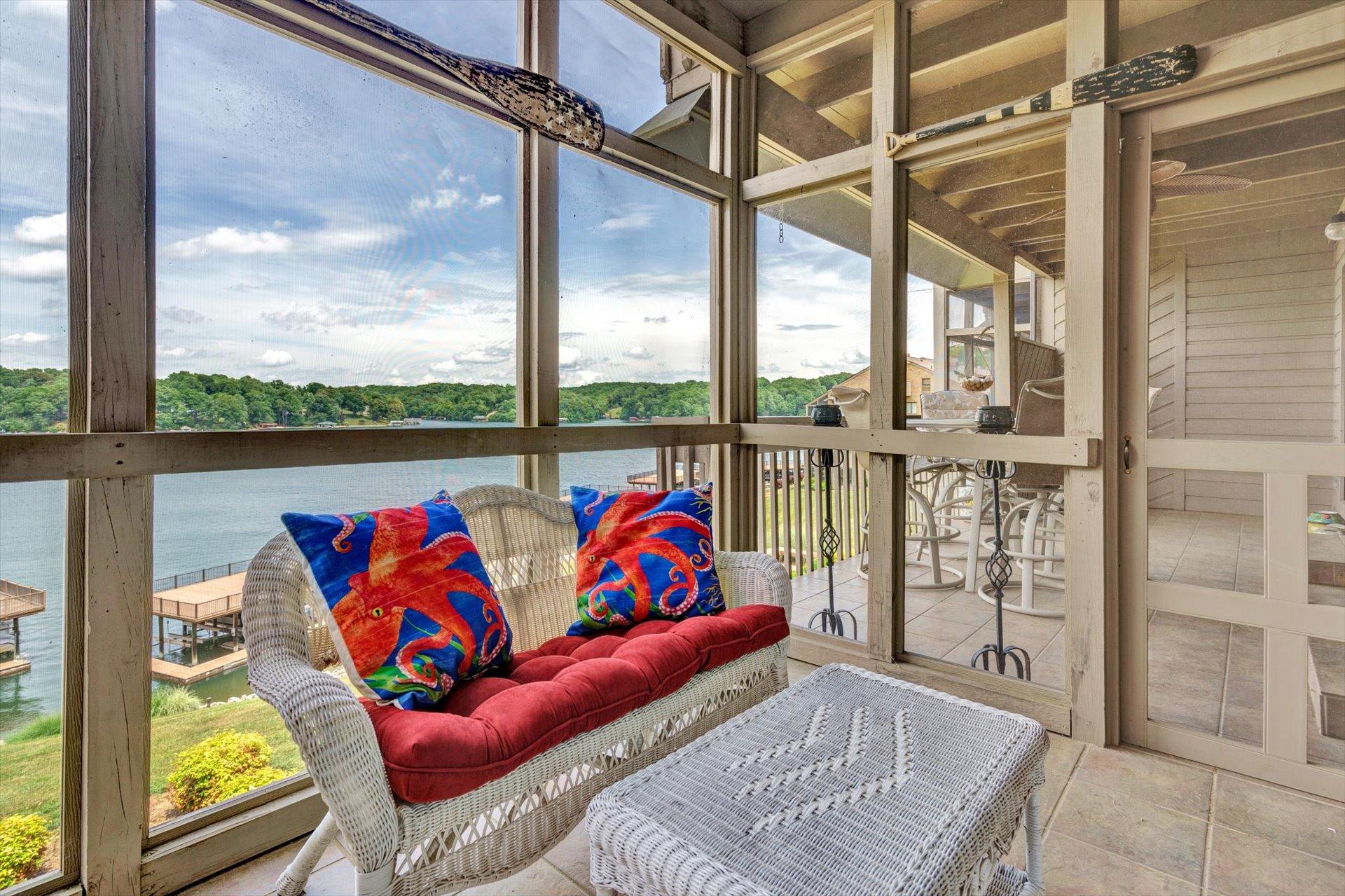 845 Gangplank Road, Unit 207 Moneta, VA 24121 - Photo 19 of 29 a outdoor living with furniture and a couch