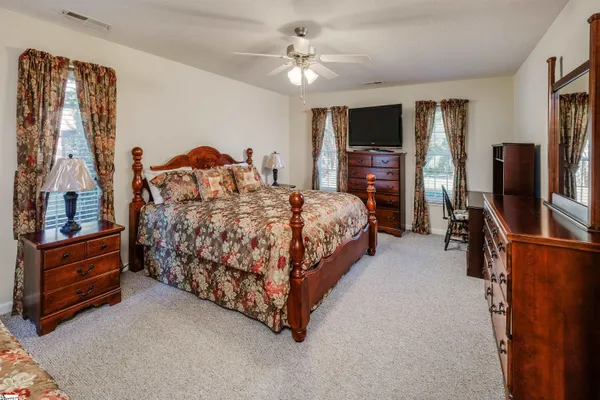 $1,125,000 | 192 Walker Point, Seneca, SC 29672