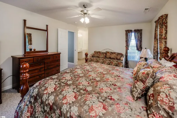 $1,125,000 | 192 Walker Point, Seneca, SC 29672