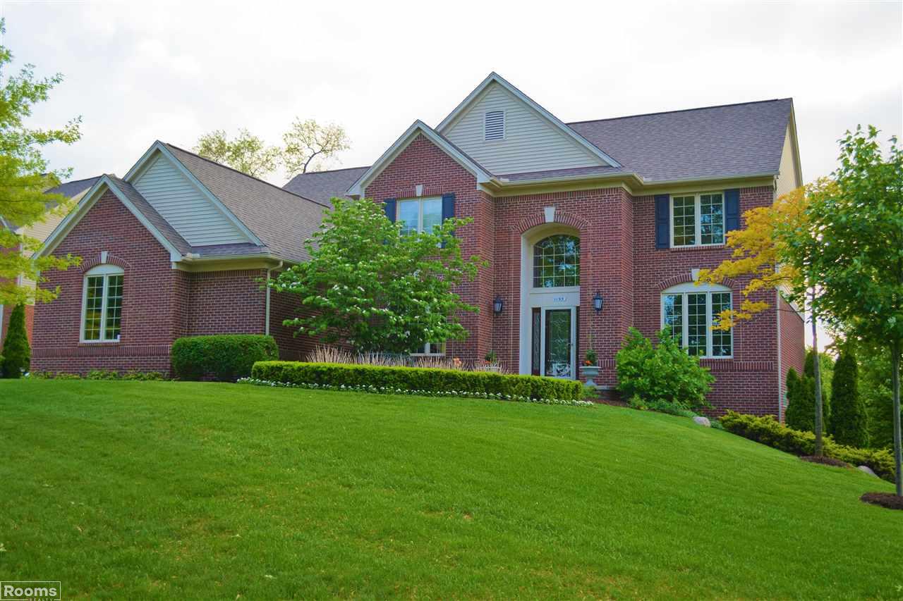 1195 Letica Drive Rochester, MI 48307 - Photo 1 of 48 31349329.JPG