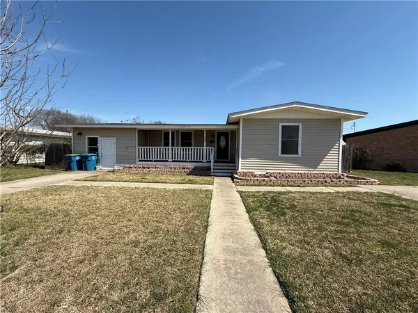 a view of house with outdoor space