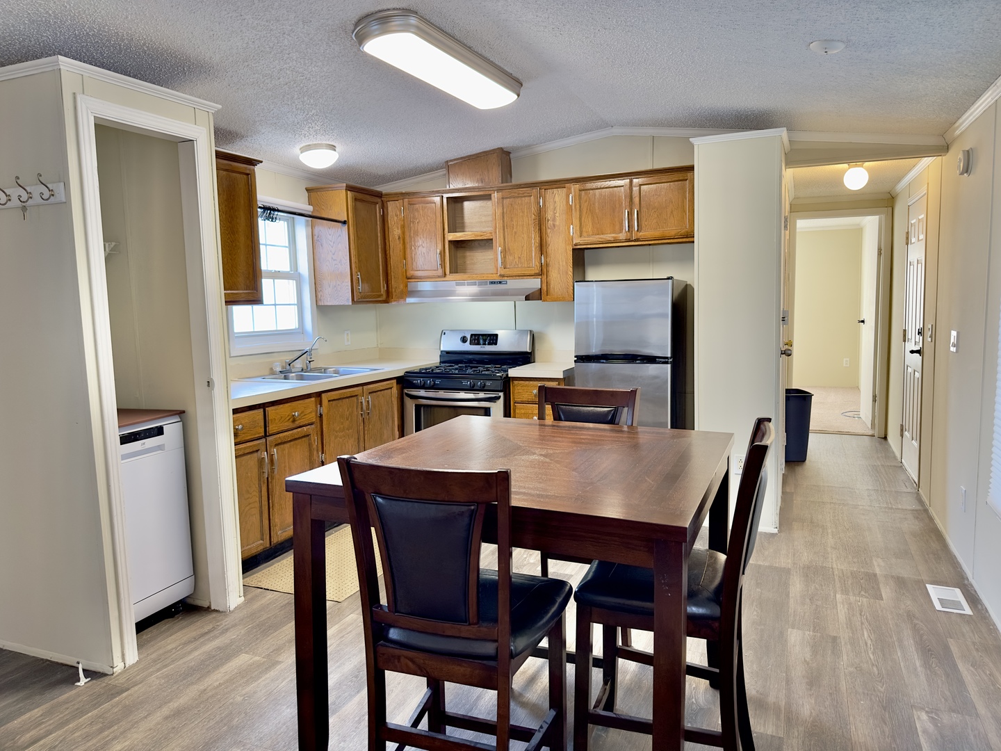 27W370 Geneva Road, Unit 68 Winfield, IL 60190 - Photo 6 of 23