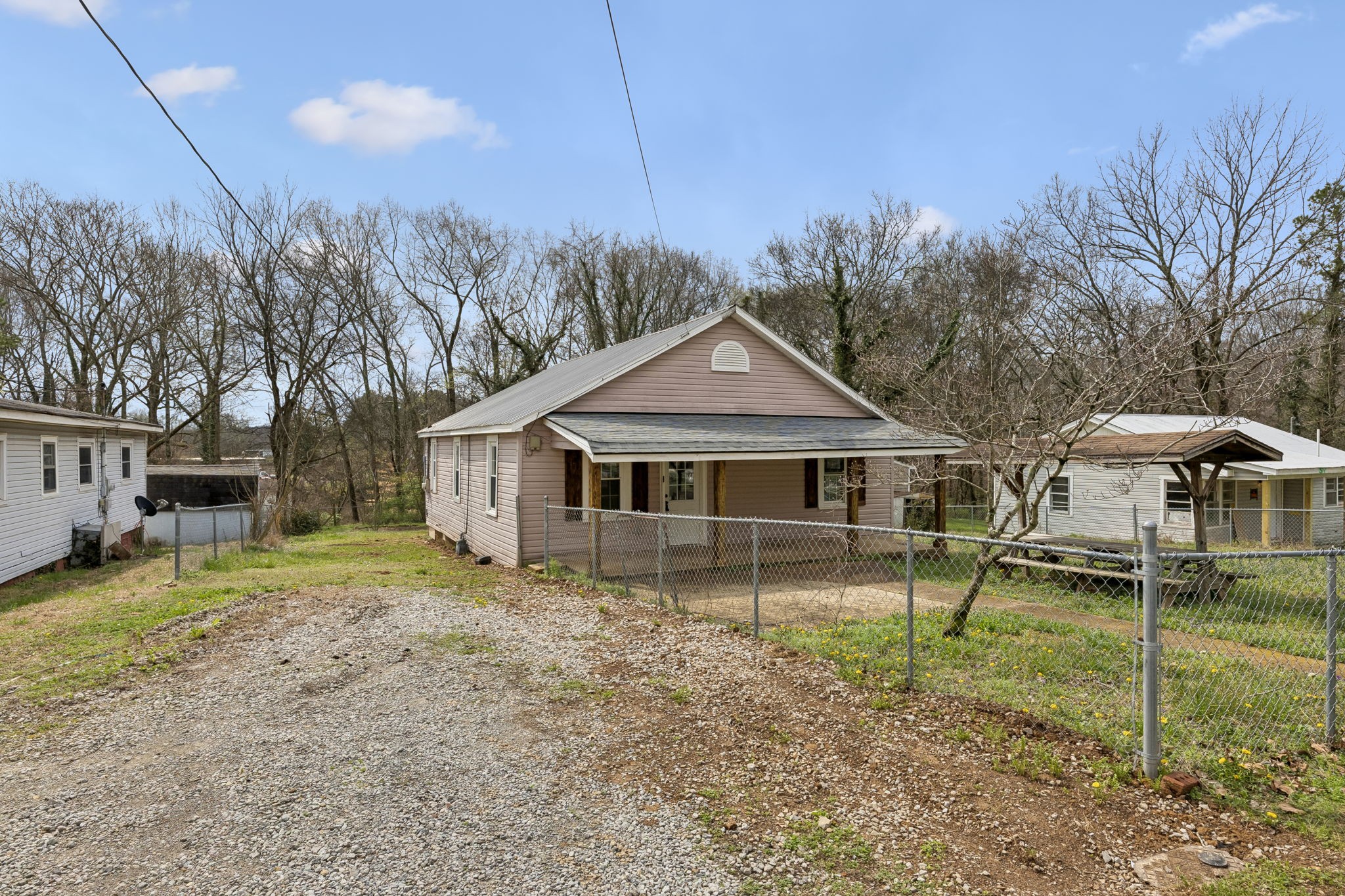 509 Stephens Street Lawrenceburg, TN 38464 - Photo 2 of 45