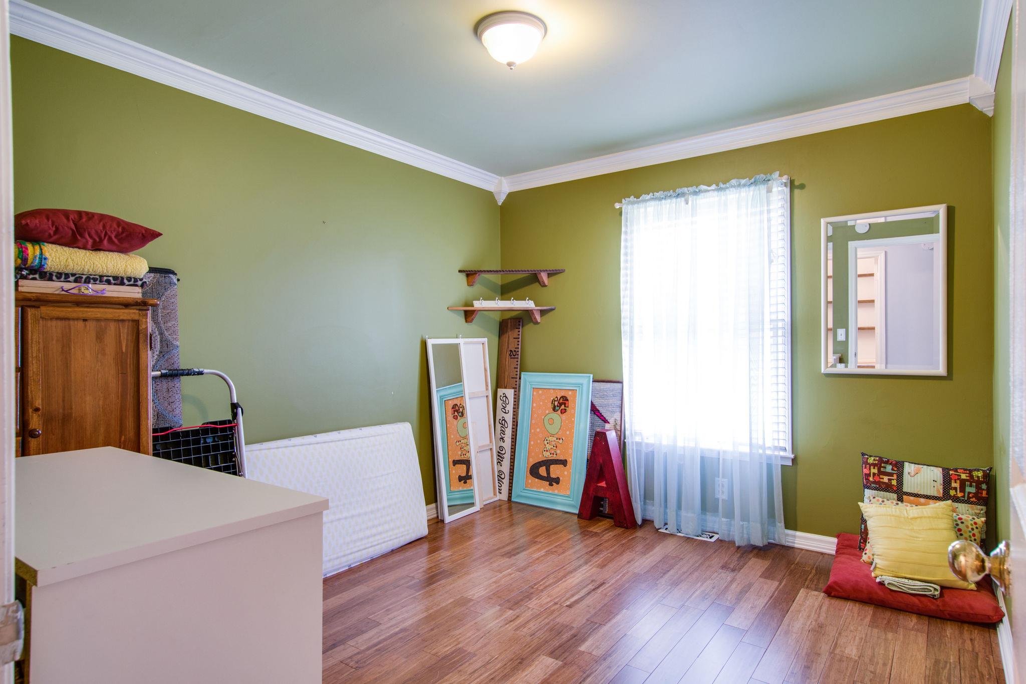 152 Fox Ridge Drive Murfreesboro, TN 37128 - Photo 22 of 30 10'x12' bedroom