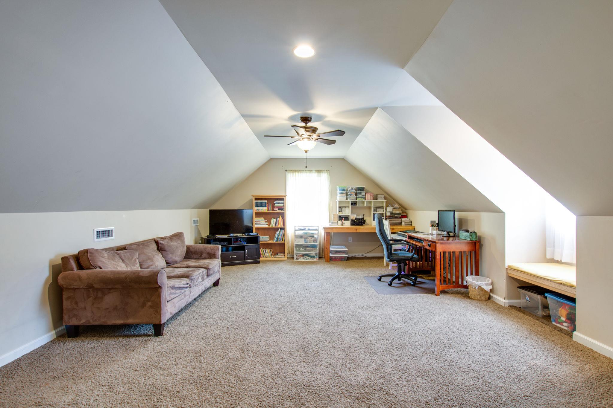 152 Fox Ridge Drive Murfreesboro, TN 37128 - Photo 23 of 30 Media room
