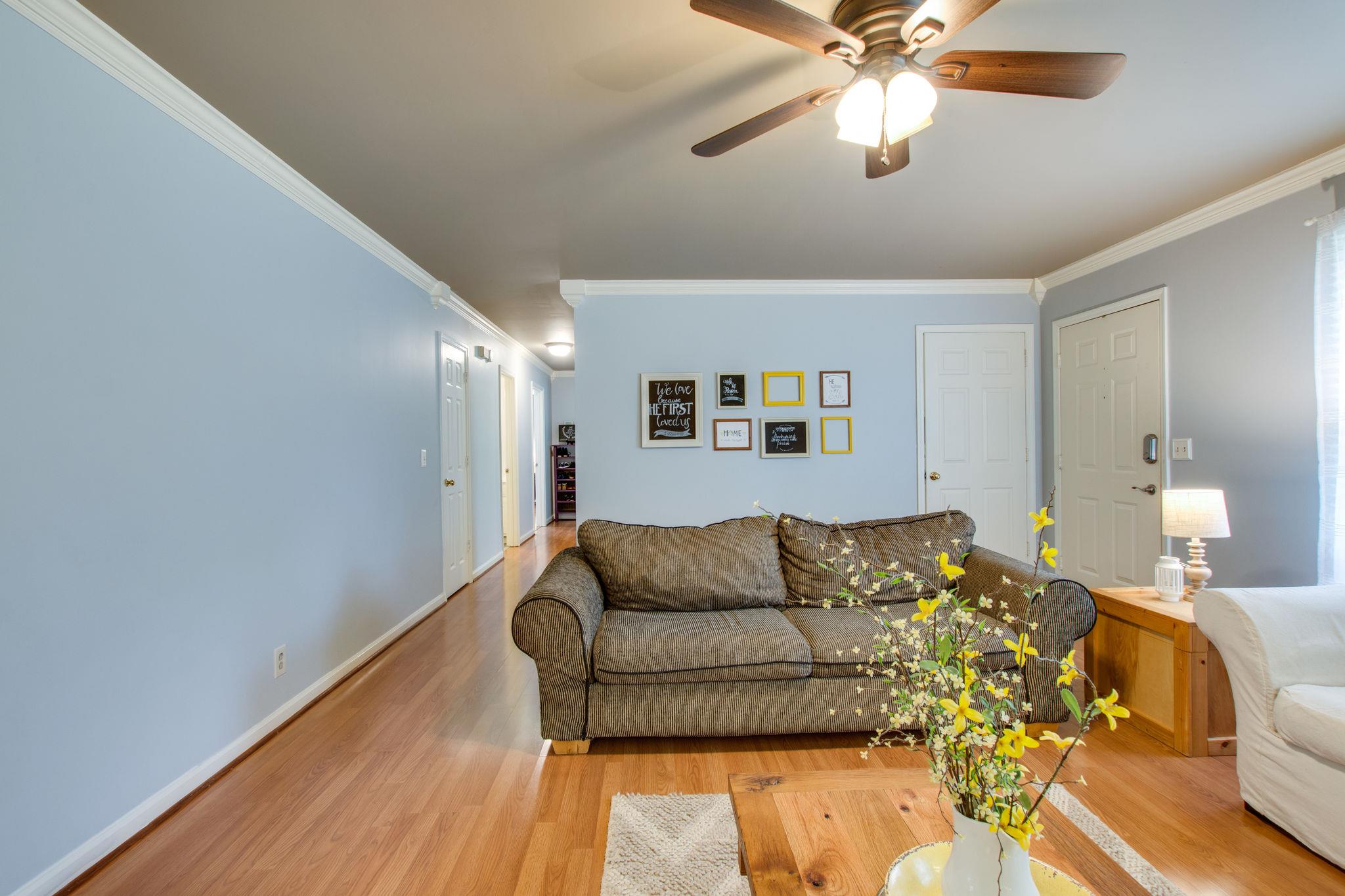 152 Fox Ridge Drive Murfreesboro, TN 37128 - Photo 8 of 30 Gallery Image 8