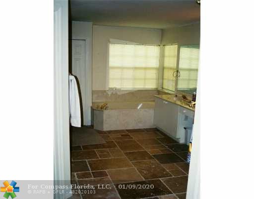 18641 Cape Sable Drive Boca Raton, FL 33498 - Photo 5 of 8 Bath/Spa Master
