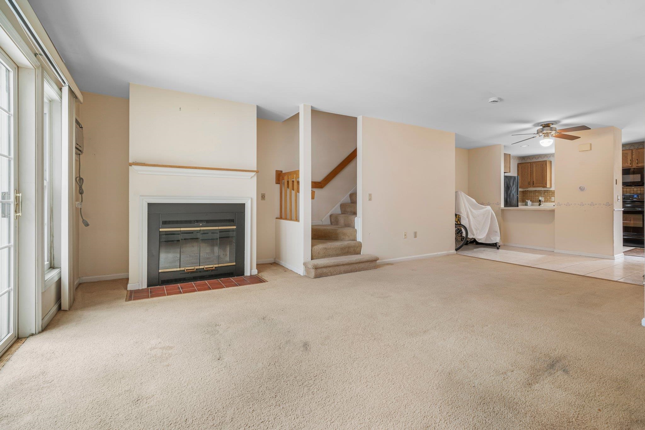 1465 Hooksett Road, Unit 63 Hooksett, NH 03106 - Photo 13 of 33