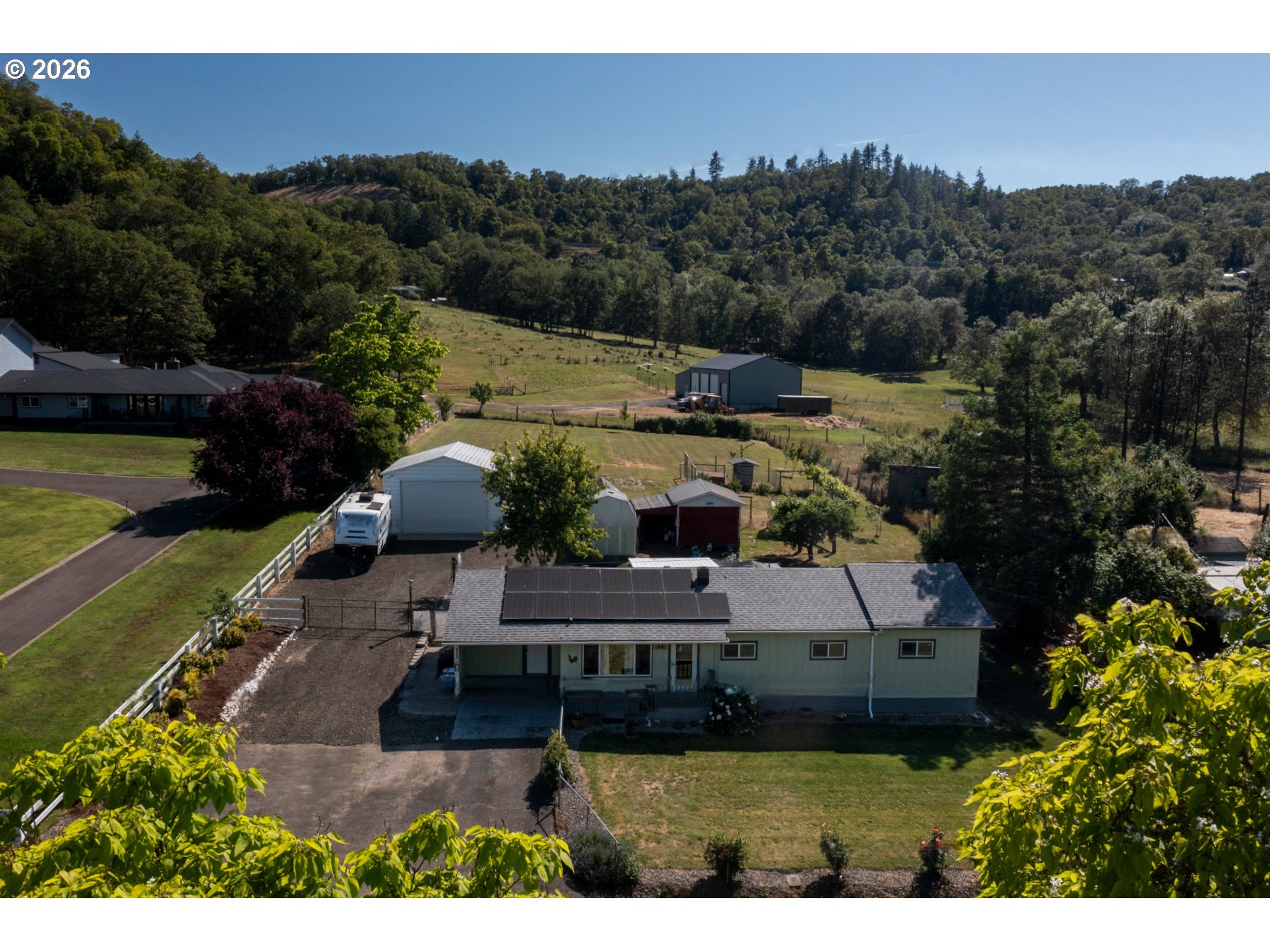 695 Glengary Loop Road Roseburg, OR 97470 - Photo 46 of 48