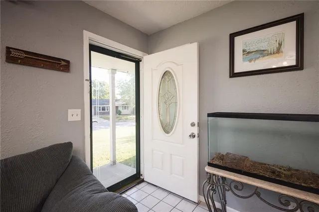 $250,000 | 122 Southeast Moore Street, Blue Springs, MO 64014