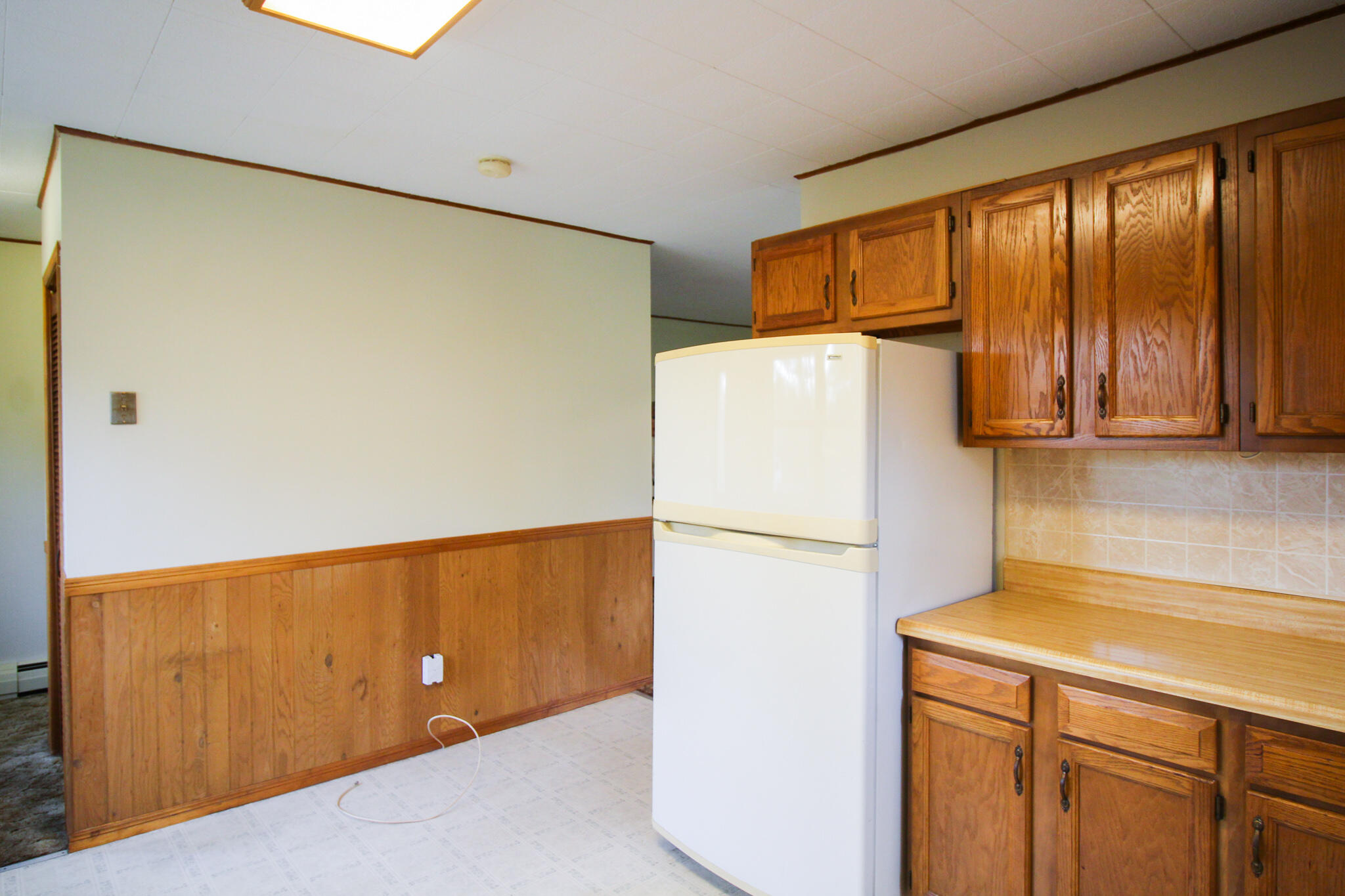 41 Phillips Road Glenburn, ME 04401 - Photo 4 of 62 IMG_5060