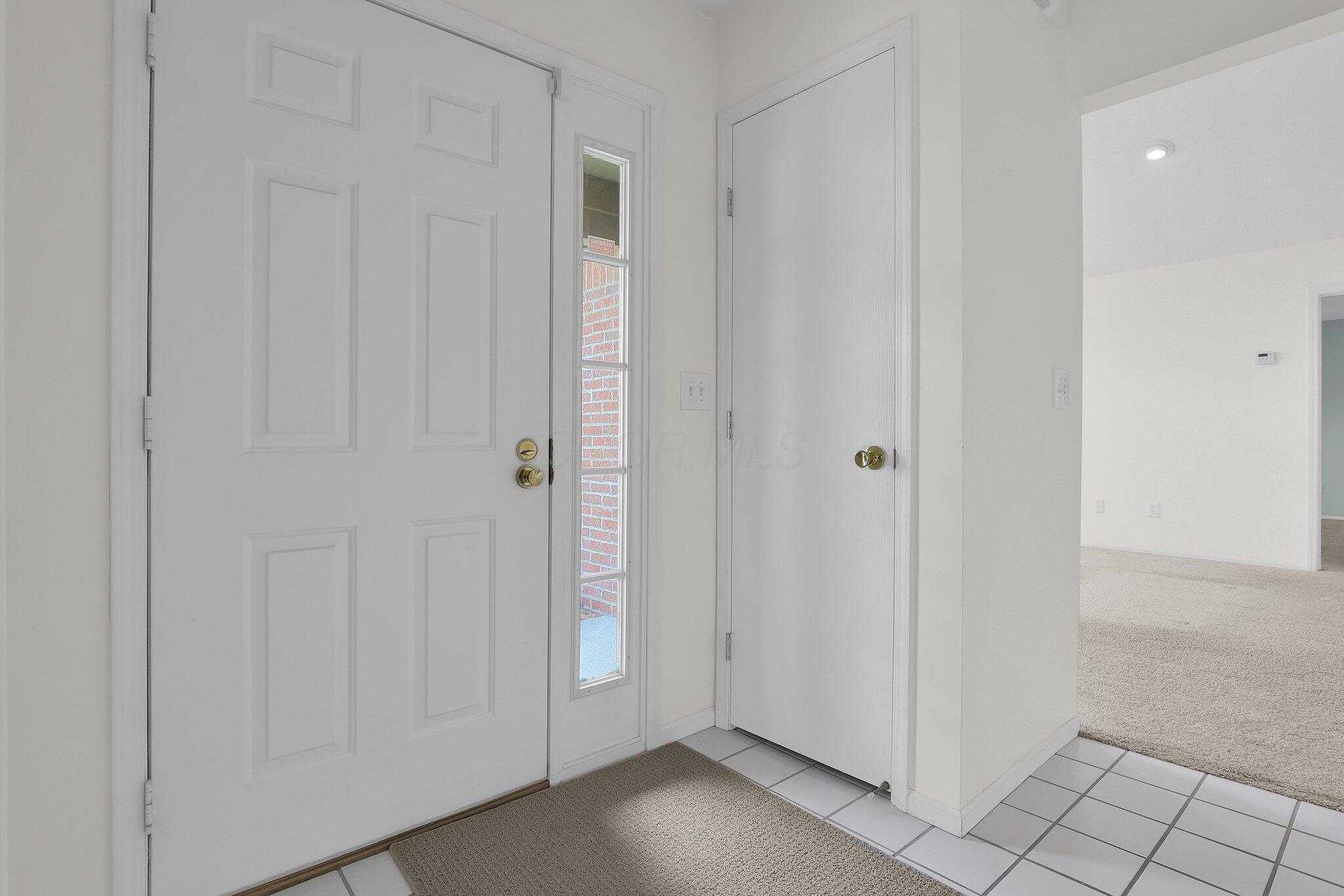 6650 Heatherstone Loop Dublin, OH 43017 - Photo 7 of 54 4-web-or-mls-6650-heatherstone-loop