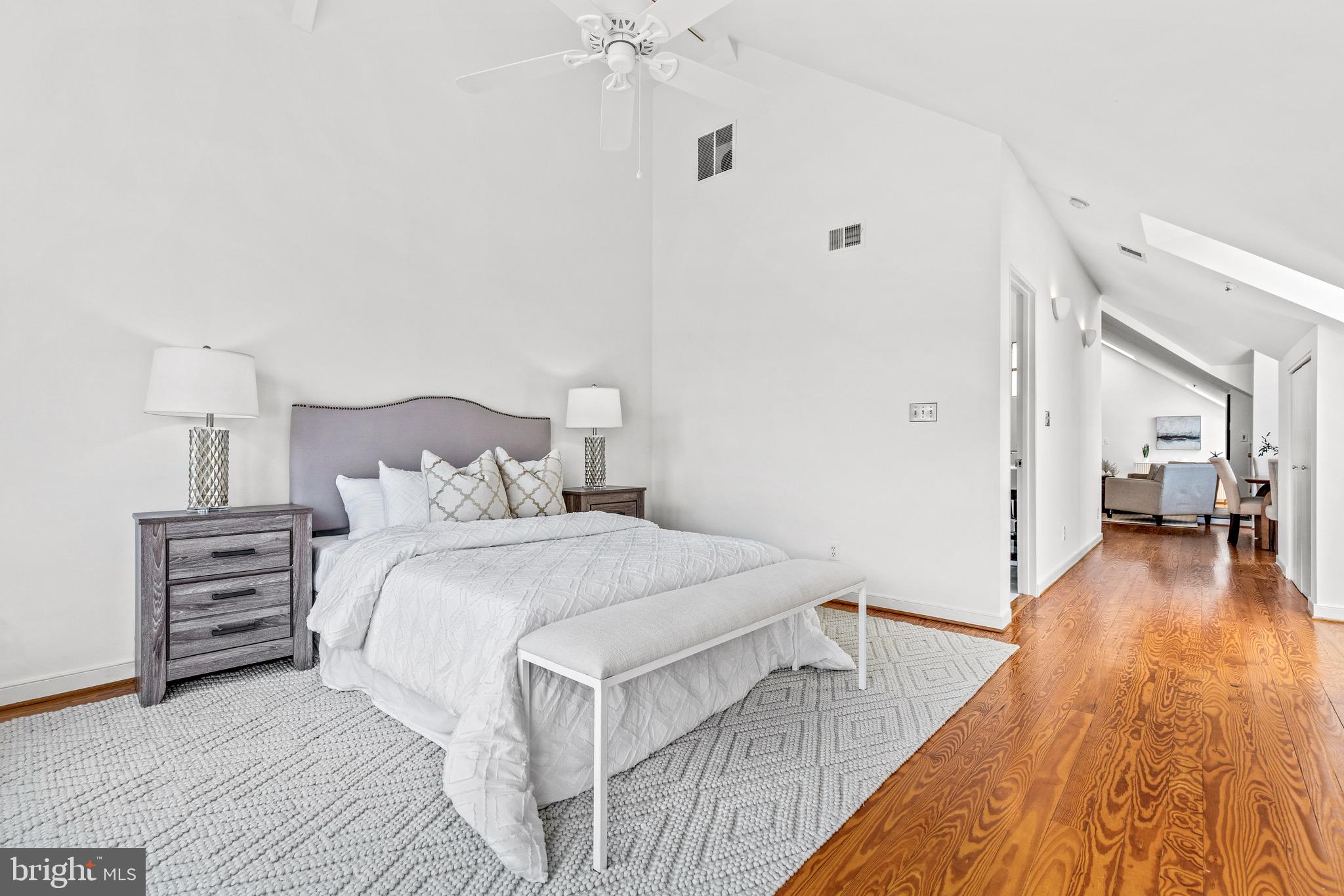 2428 17th Street Northwest, Unit 3N Washington, DC 20009 - Photo 15 of 29 Primary Bedroom