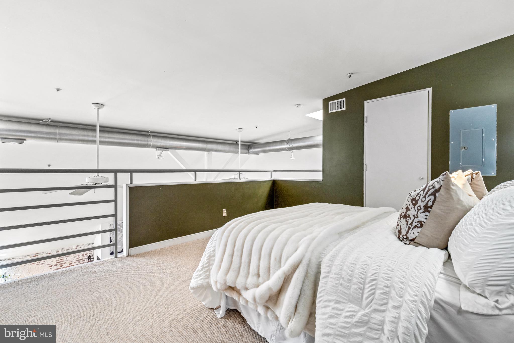2428 17th Street Northwest, Unit 3N Washington, DC 20009 - Photo 26 of 29 Second Bedroom