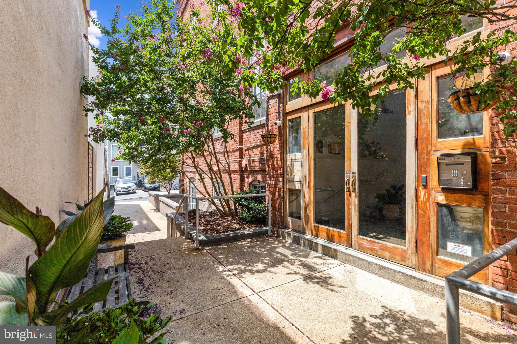 2428 17th Street Northwest, Unit 3N Washington, DC 20009 - Photo 28 of 29 Building Entry
