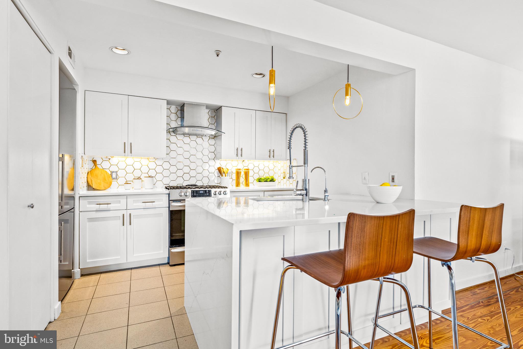 2428 17th Street Northwest, Unit 3N Washington, DC 20009 - Photo 9 of 29 Kitchen