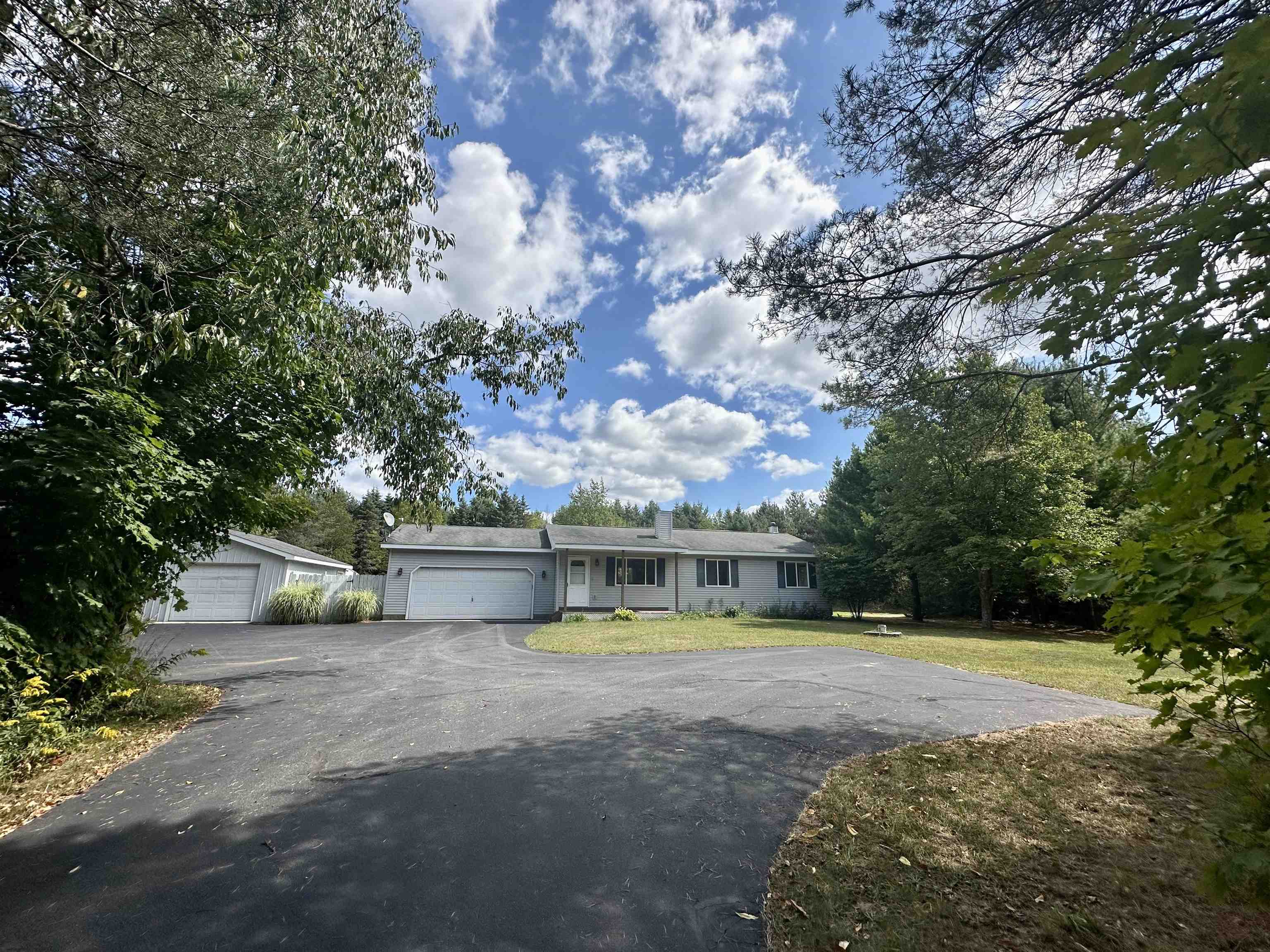 2559 North Hulbert Road Interlochen, MI 49643 - Photo 59 of 61 1926818-eea42144-6331-4856-81e2-682e0397058c.JPG