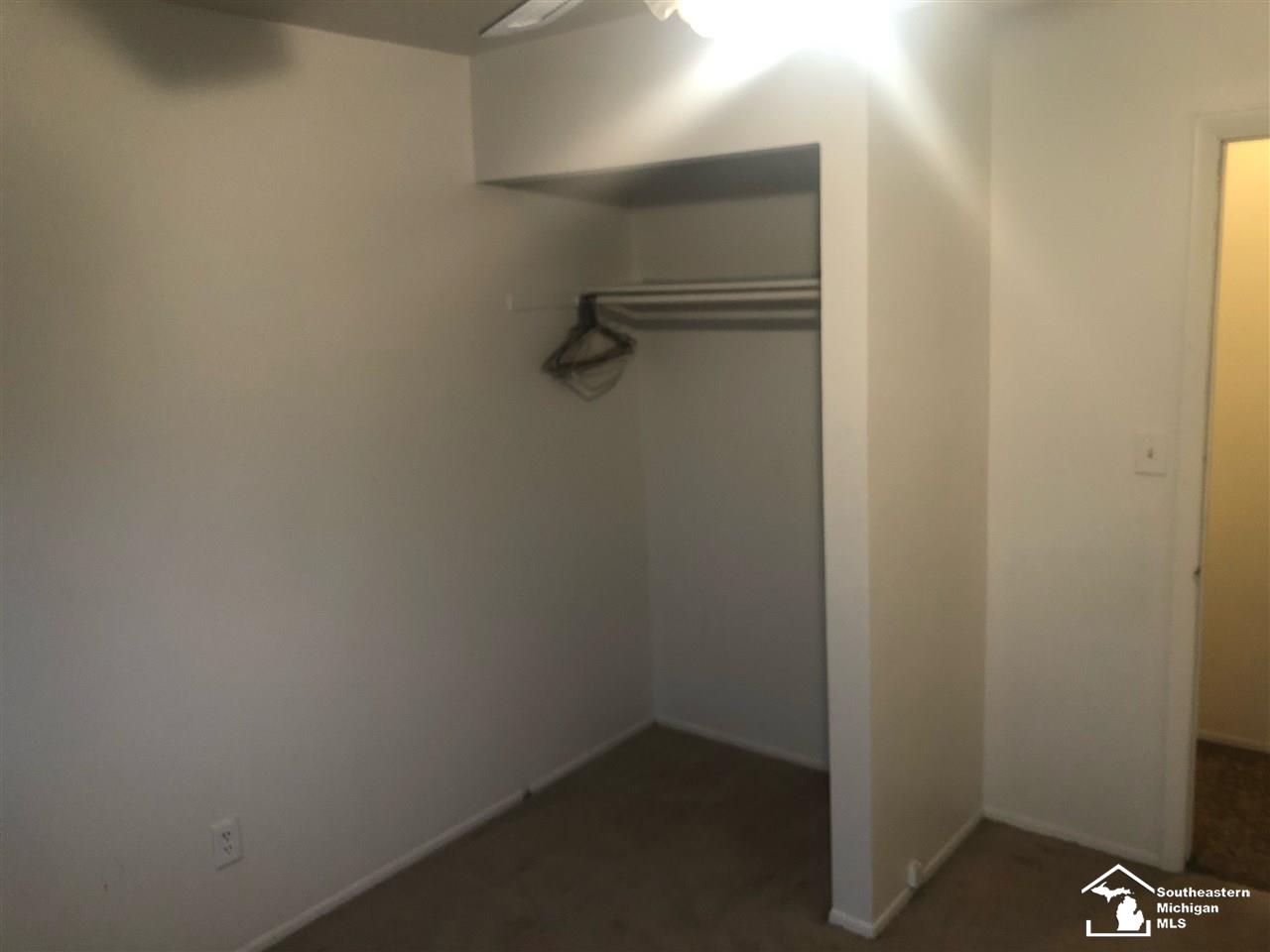 5030 West Albain Road Monroe, MI 48161 - Photo 22 of 24 Bedroom