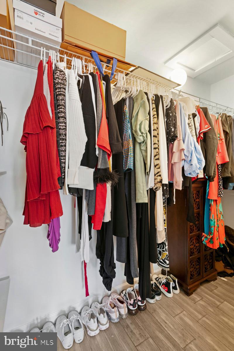 1675 Parkcrest Circle, Unit 400 Reston, VA 20190 - Photo 15 of 32