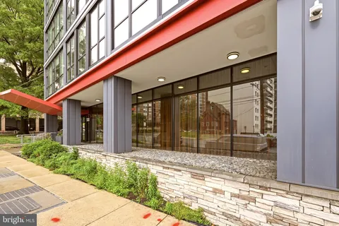 $235,000 | 1320 Fenwick Lane, Unit 204, Silver Spring, MD 20910