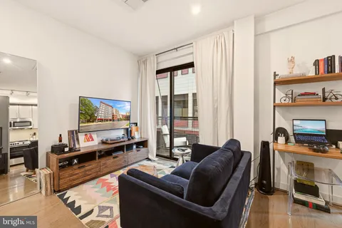 $235,000 | 1320 Fenwick Lane, Unit 204, Silver Spring, MD 20910